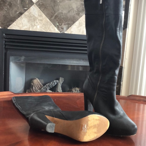 Aldo Genuine Leather Mid Calve Heeled Boots - Picture 5 of 5